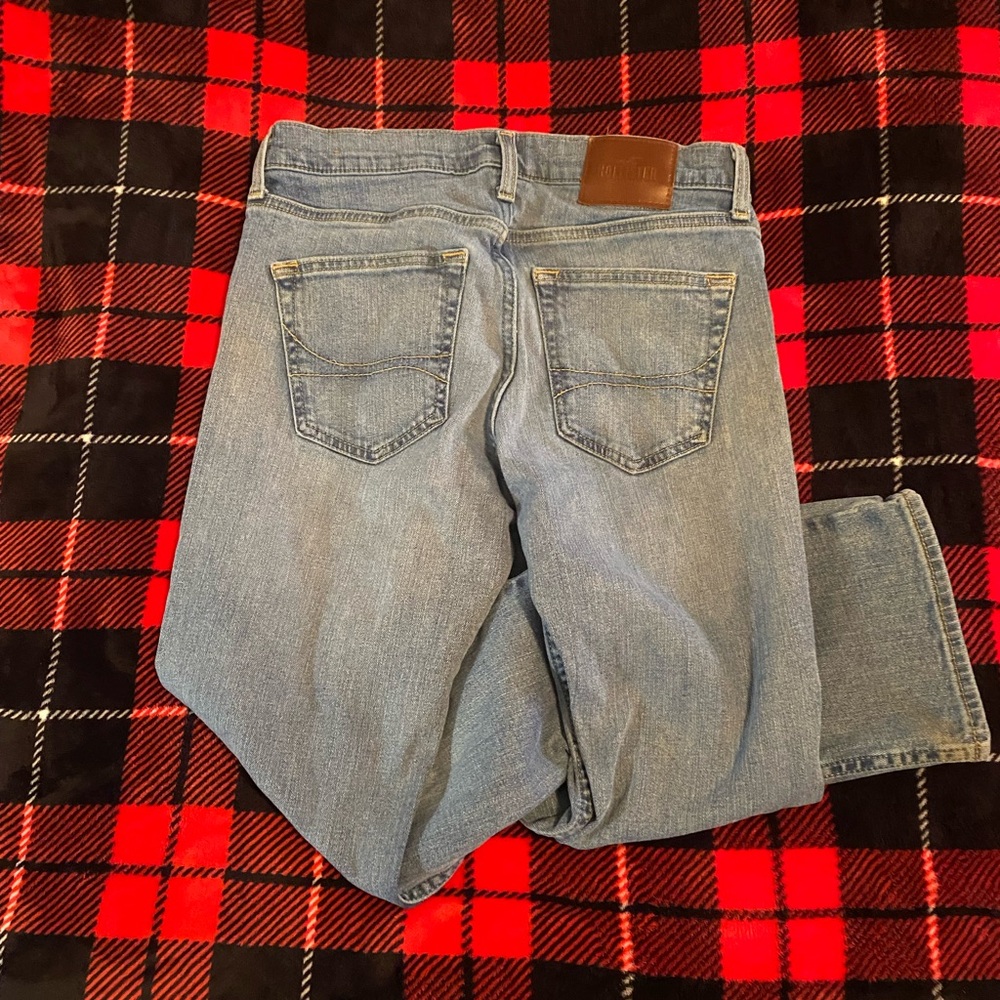Hollister Blue Straight Leg Jeans Classic Denim - Picture 5 of 6